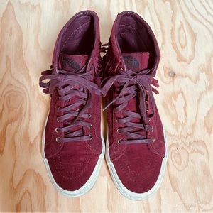 Vᴀɴs Sᴜᴇᴅᴇ Fʀɪɴɢᴇ SK8 Hɪ Sɴᴇᴀᴋᴇʀ ɪɴ Pᴏʀᴛ Rᴏʏᴀʟᴇ/Bʟᴀɴᴄ ᴅᴇ Bʟᴀɴᴄ ᴄᴏʟᴏʀ